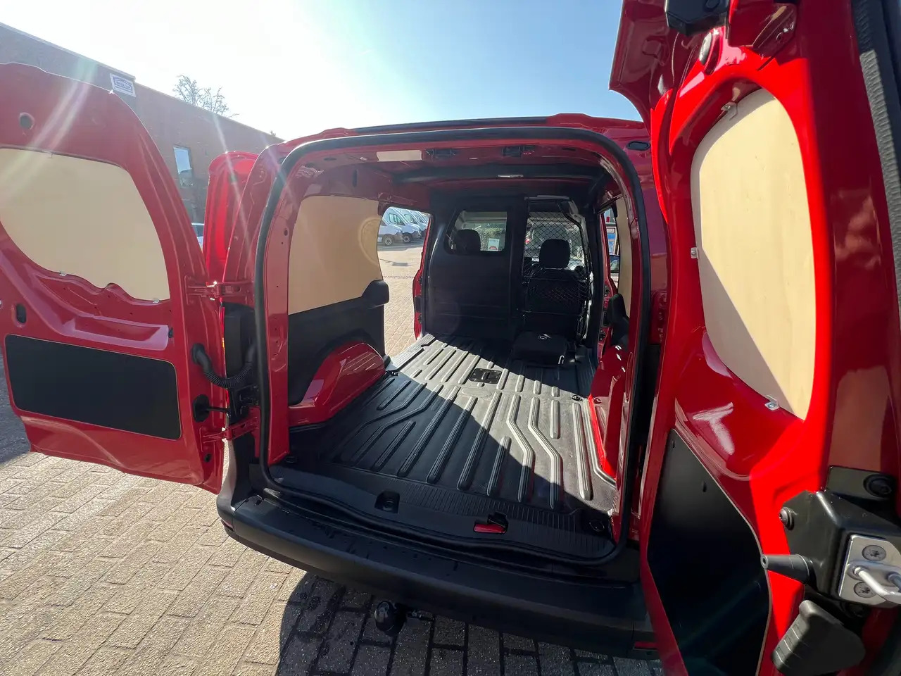 Mercedes-Benz Citan eCitan 112 Select L2 (26.000€ex) 51kWh|LED|CAM en crédit-bail Mercedes-Benz Citan eCitan 112 Select L2 (26.000€ex) 51kWh|LED|CAM: photos 6