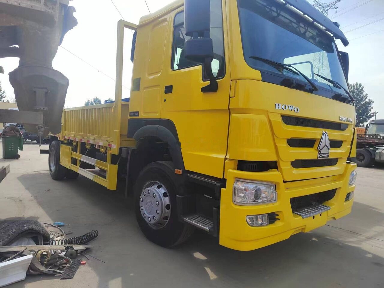 Tracteur routier Sinotruk Howo: photos 8