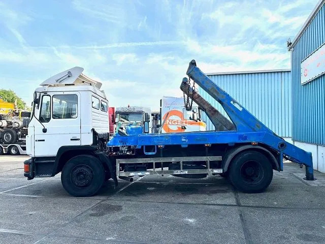 Camion multibenne MAN 18 .232 (6 CILINDER) M90 WITH TELESCOPIC CONTAINER SYSTEM (8 GEARS MANUAL GEARBOX / EURO 1 (MECHANICAL PUMP AND INJECTORS)): photos 6