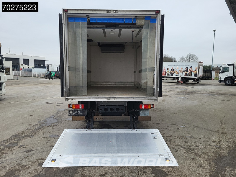 MAN TGL 8.180 4X2 Thermo King T-800 R Ladebordwand Lamberet Manual Schiebewand Euro 5 en crédit-bail MAN TGL 8.180 4X2 Thermo King T-800 R Ladebordwand Lamberet Manual Schiebewand Euro 5: photos 9