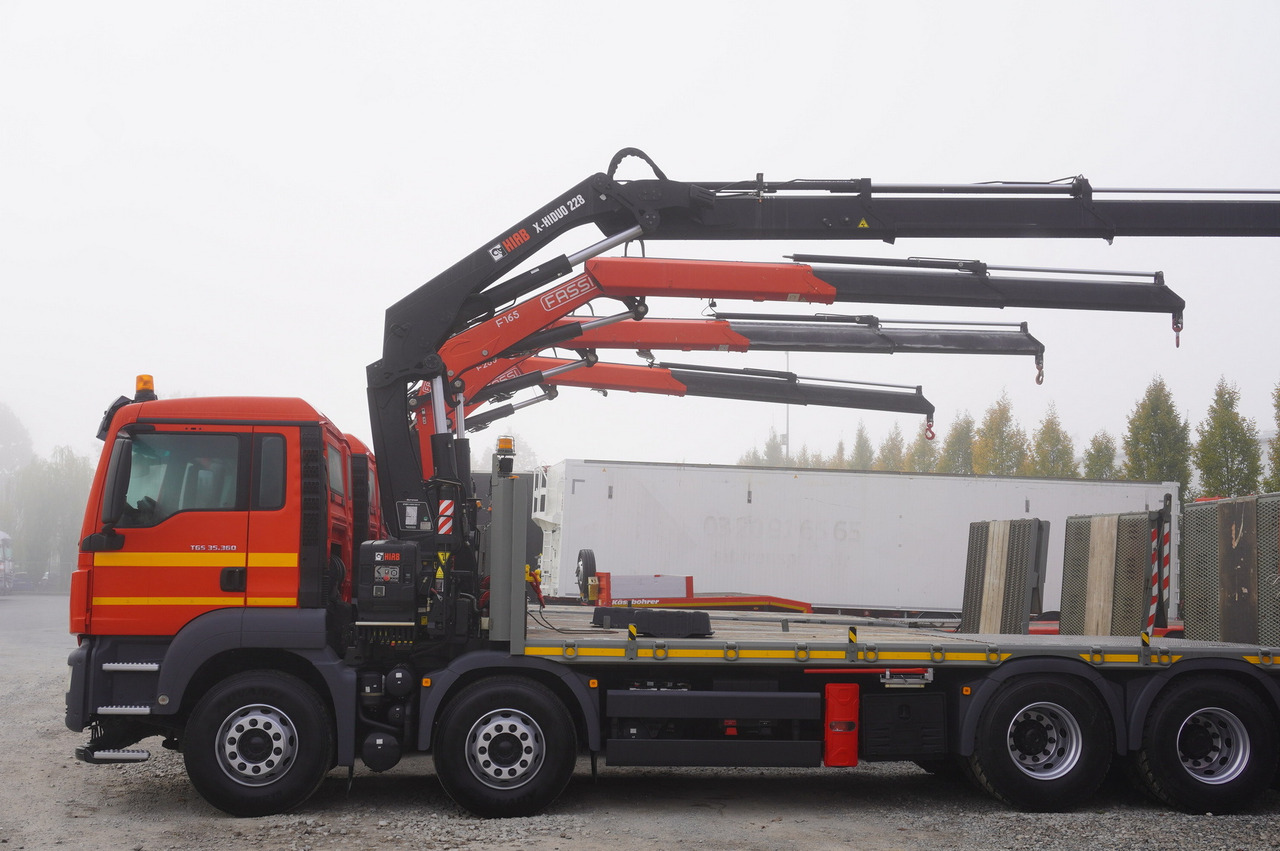 MAN TGS 35.360 E6 8×2 / HDS FASSI F235 / Tow truck en crédit-bail MAN TGS 35.360 E6 8×2 / HDS FASSI F235 / Tow truck: photos 12