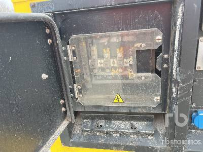 Groupe électrogène SDMO J66K 220 66 kVA: photos 8