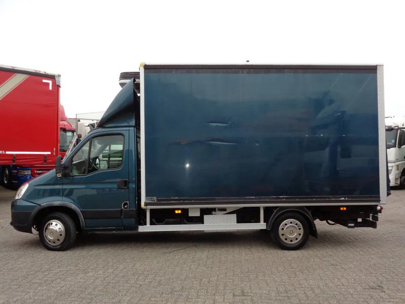 Utilitaire frigorifique Iveco Daily 50c15 x+ Manual + Carrier + Flower transport + cooling/heating: photos 10