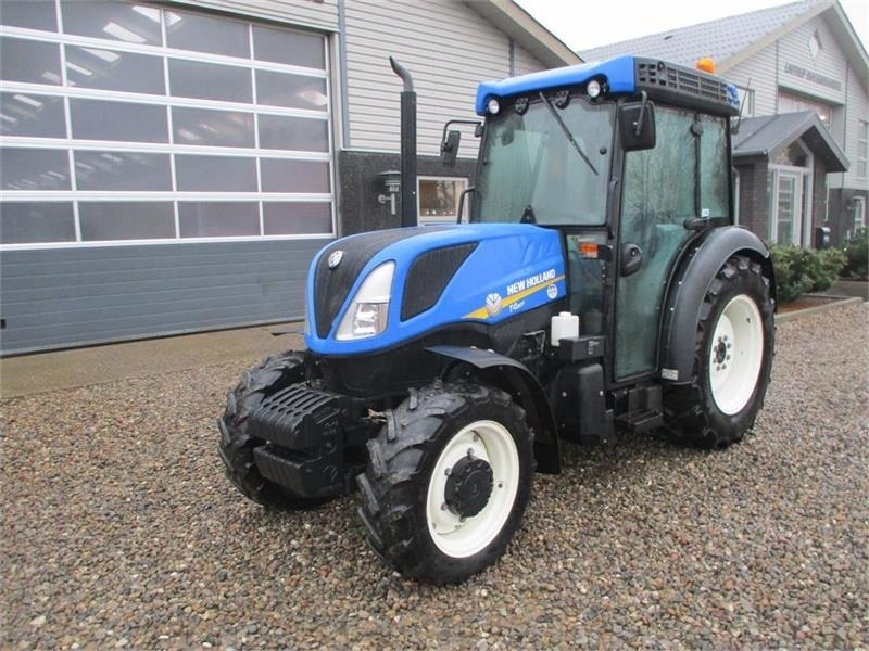 Tracteur agricole New Holland T4.80 F SuperSteear med aircondition og koblingsfr: photos 13