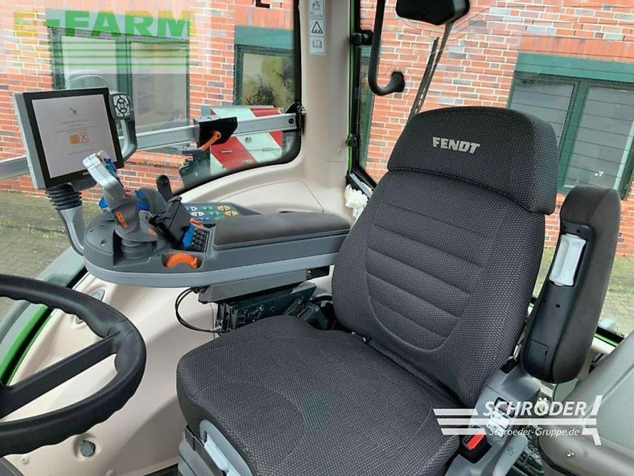 Tracteur agricole Fendt 828 vario s4 profi plus ProfiPlus: photos 7