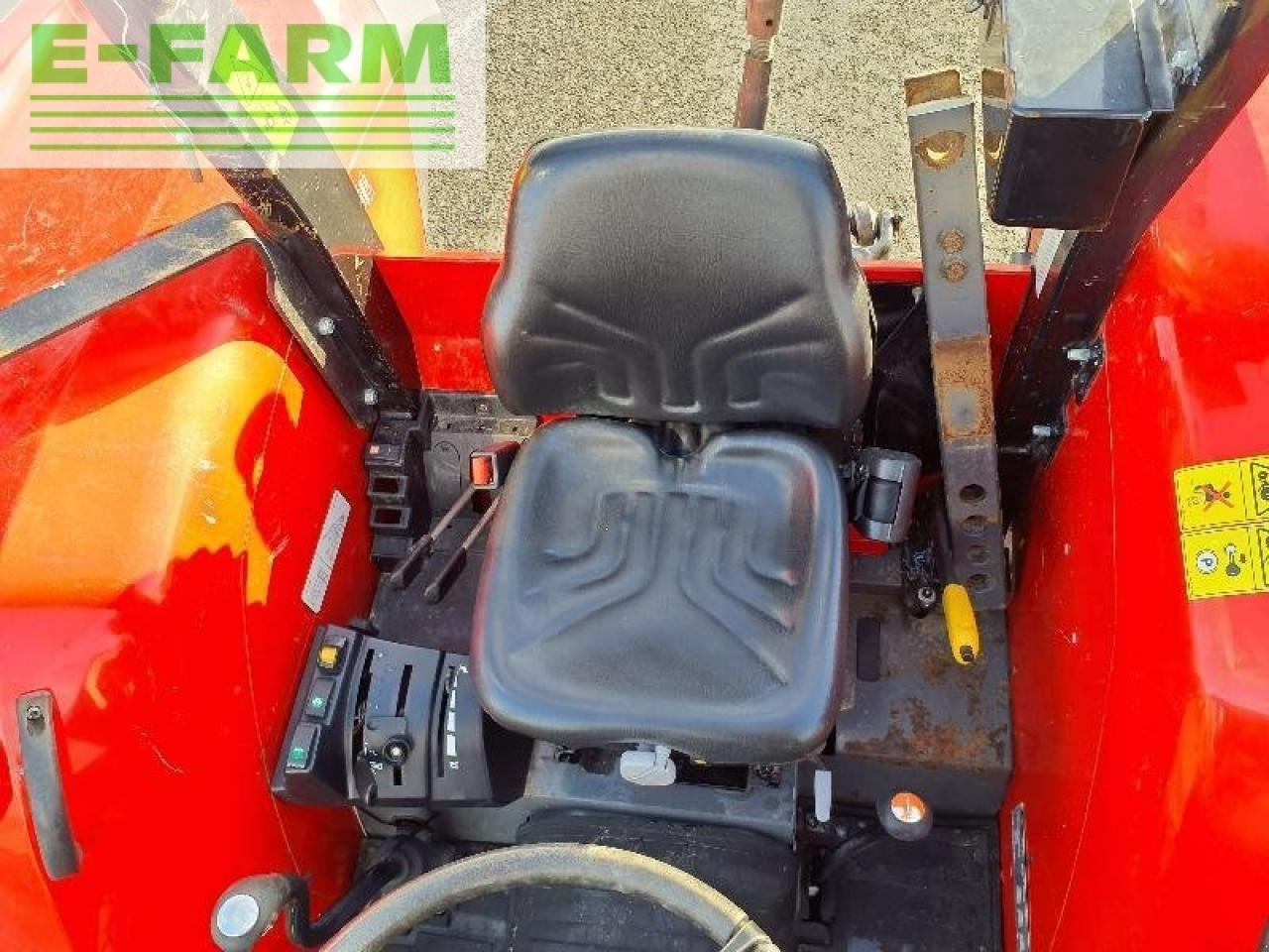 Tracteur agricole Massey Ferguson 4708: photos 7