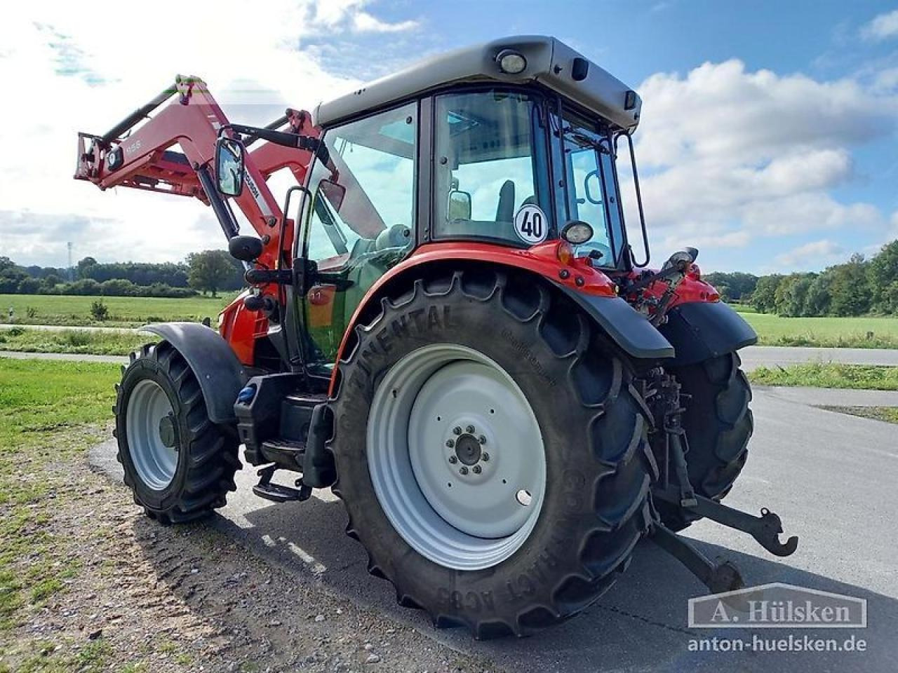 Tracteur agricole Massey Ferguson mf5611dyna4: photos 10