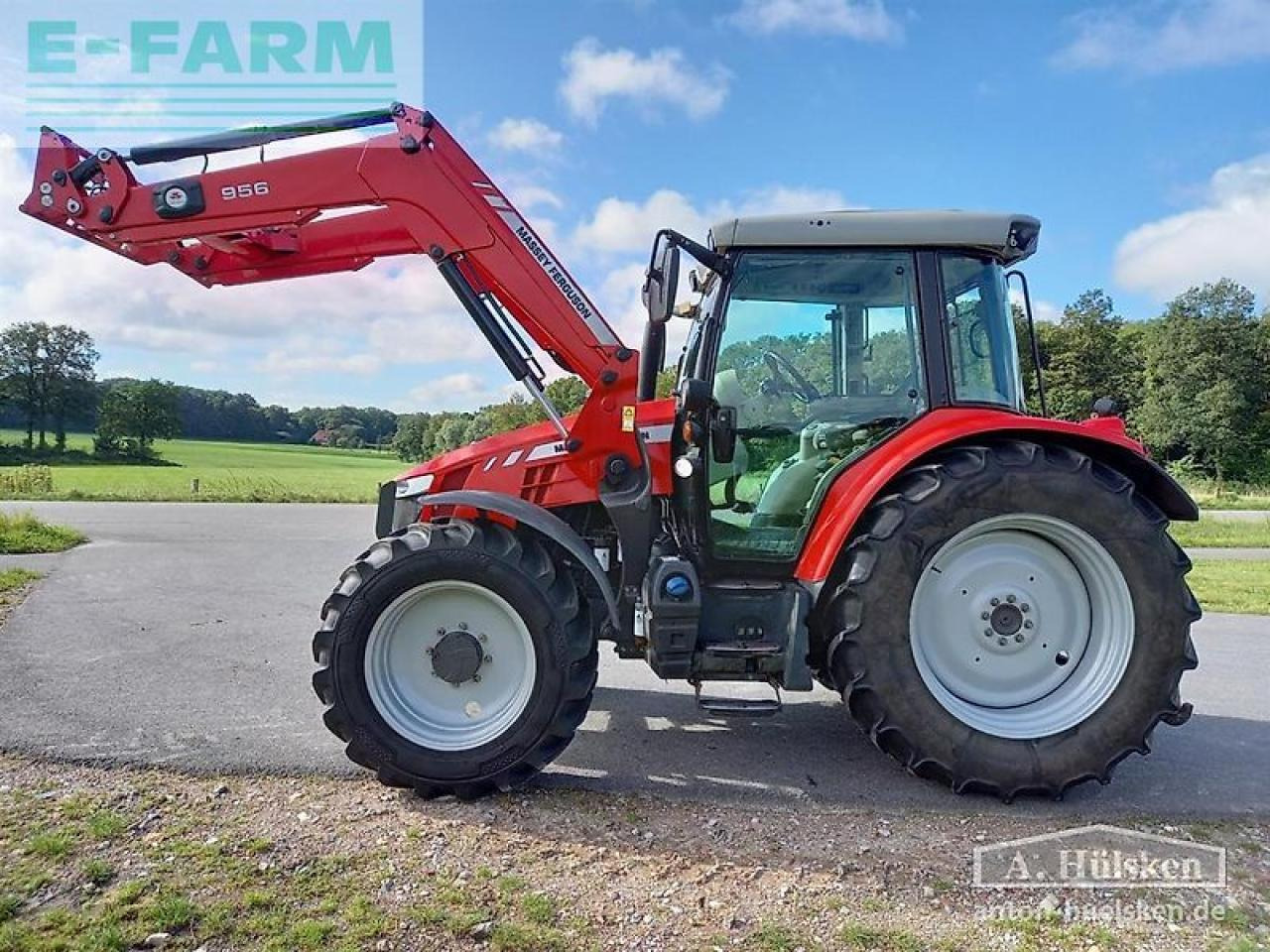 Tracteur agricole Massey Ferguson mf5611dyna4: photos 11