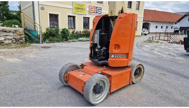 Nacelle JLG E300 AJP Gelenk Teleskoparbeitsbühne: photos 13