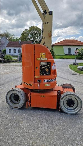 Nacelle JLG E300 AJP Gelenk Teleskoparbeitsbühne: photos 8