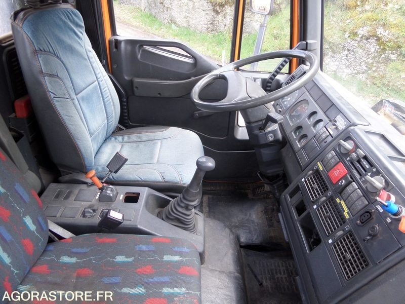 Camion Iveco 150E18 - 1998 - 161170km - (BX-528-YF): photos 9