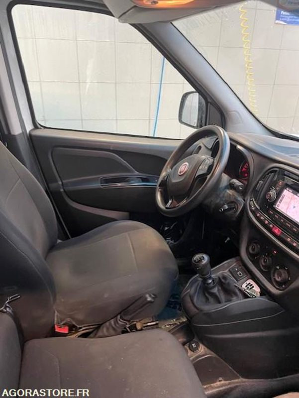 Fourgonnette FIAT - DOBLO MAXI - 2020 / 107000 KM: photos 18