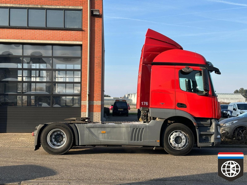 Tracteur routier Mercedes-Benz ACTROS 1840 L /  SLEEPER CAB: photos 9