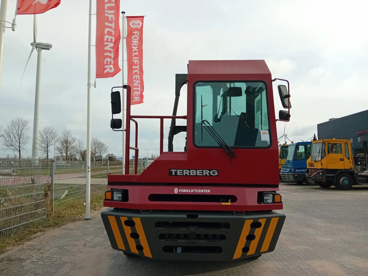 Tracteur portuaire TERBERG - YT220: photos 7