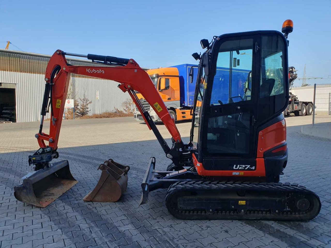 Mini pelle neuf Kubota U27-4 / nur 559h! / 2023 / Löffelpaket: photos 6