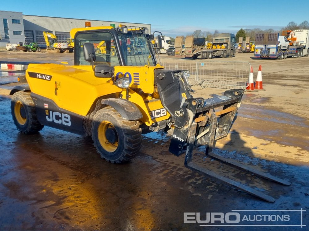 Chariot télescopique 2022 JCB 525-60: photos 7