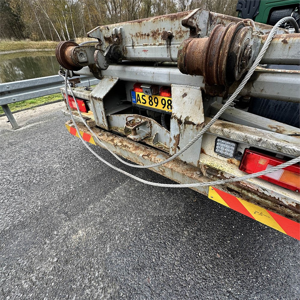 Camion - système de câble Volvo FM-330: photos 37